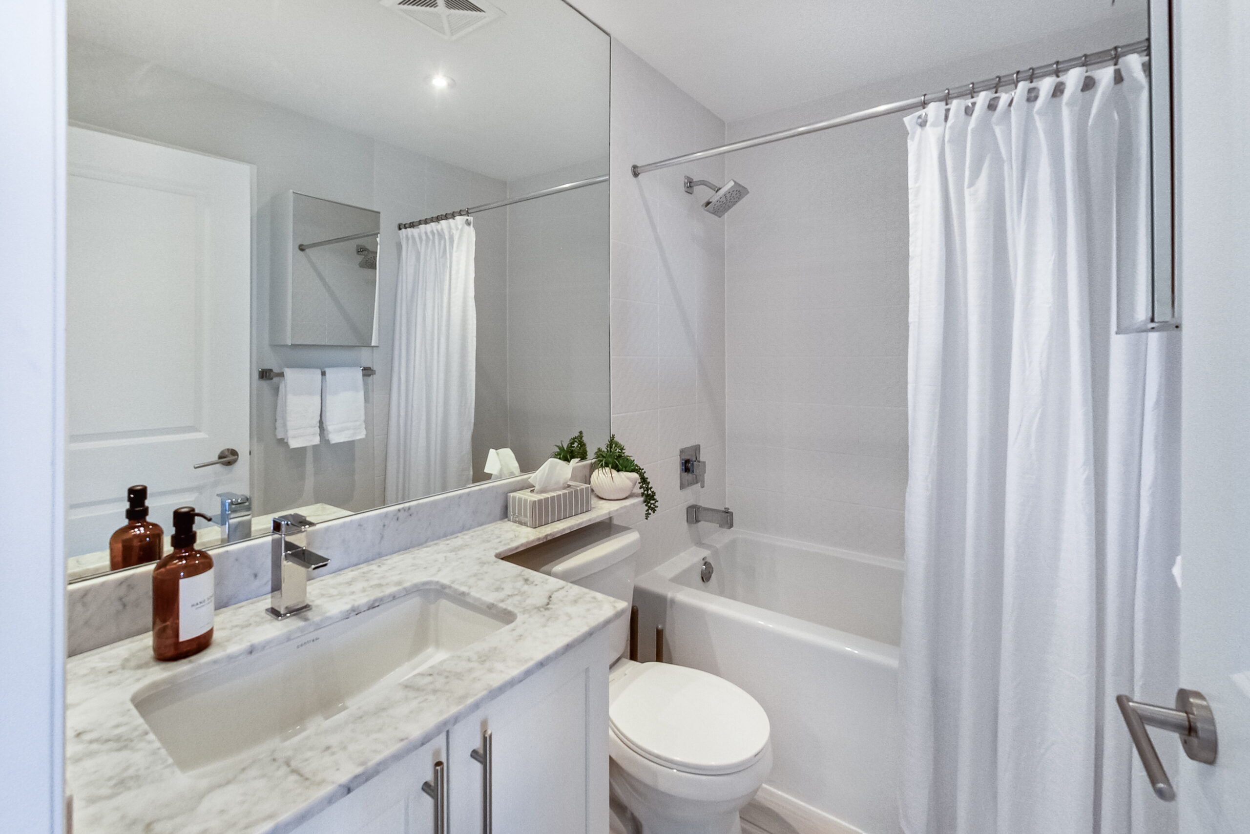 av_0013 | Liberty Village Toronto | Your Online Neighbourhood Guide