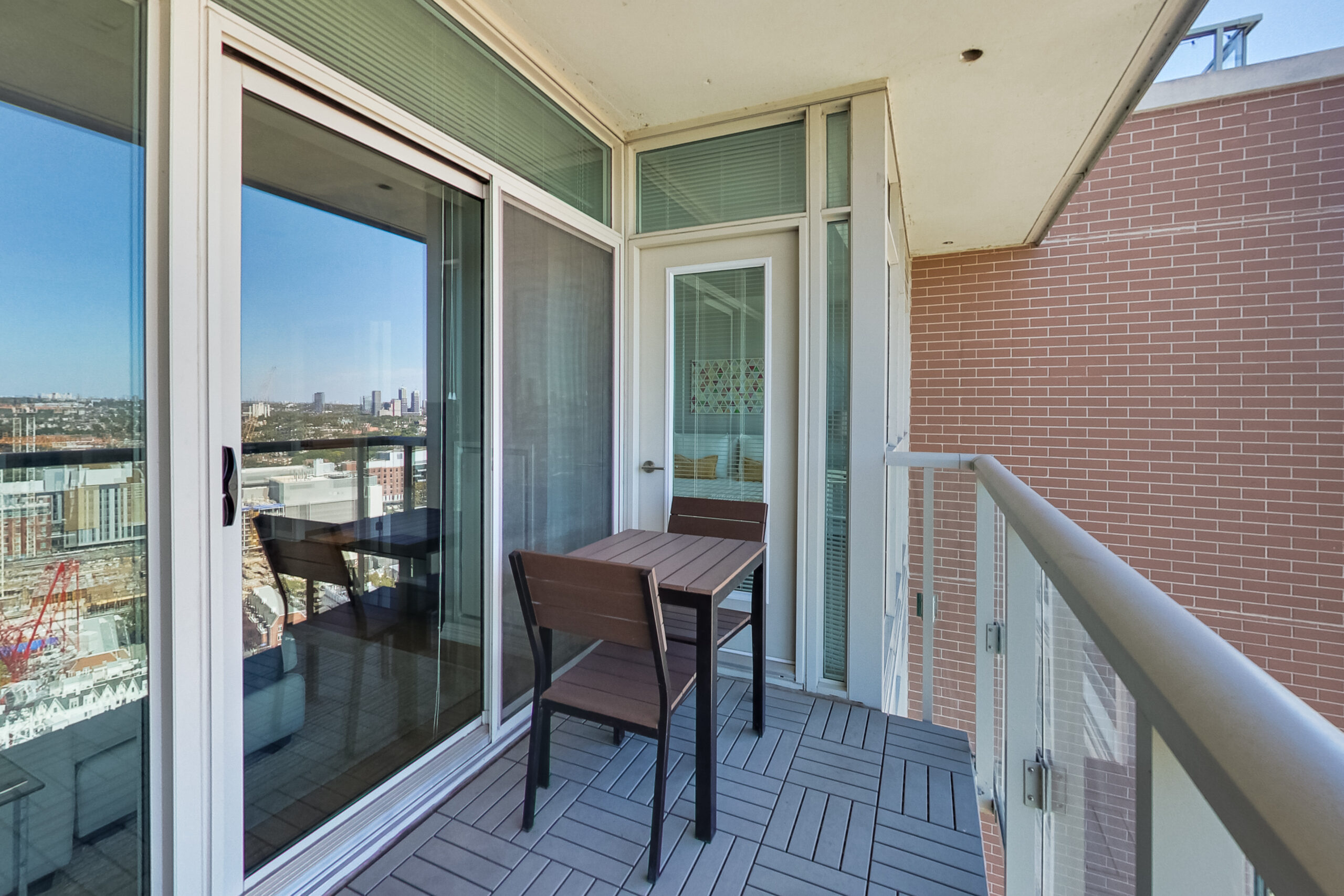 az_0018 | Liberty Village Toronto | Your Online Neighbourhood Guide